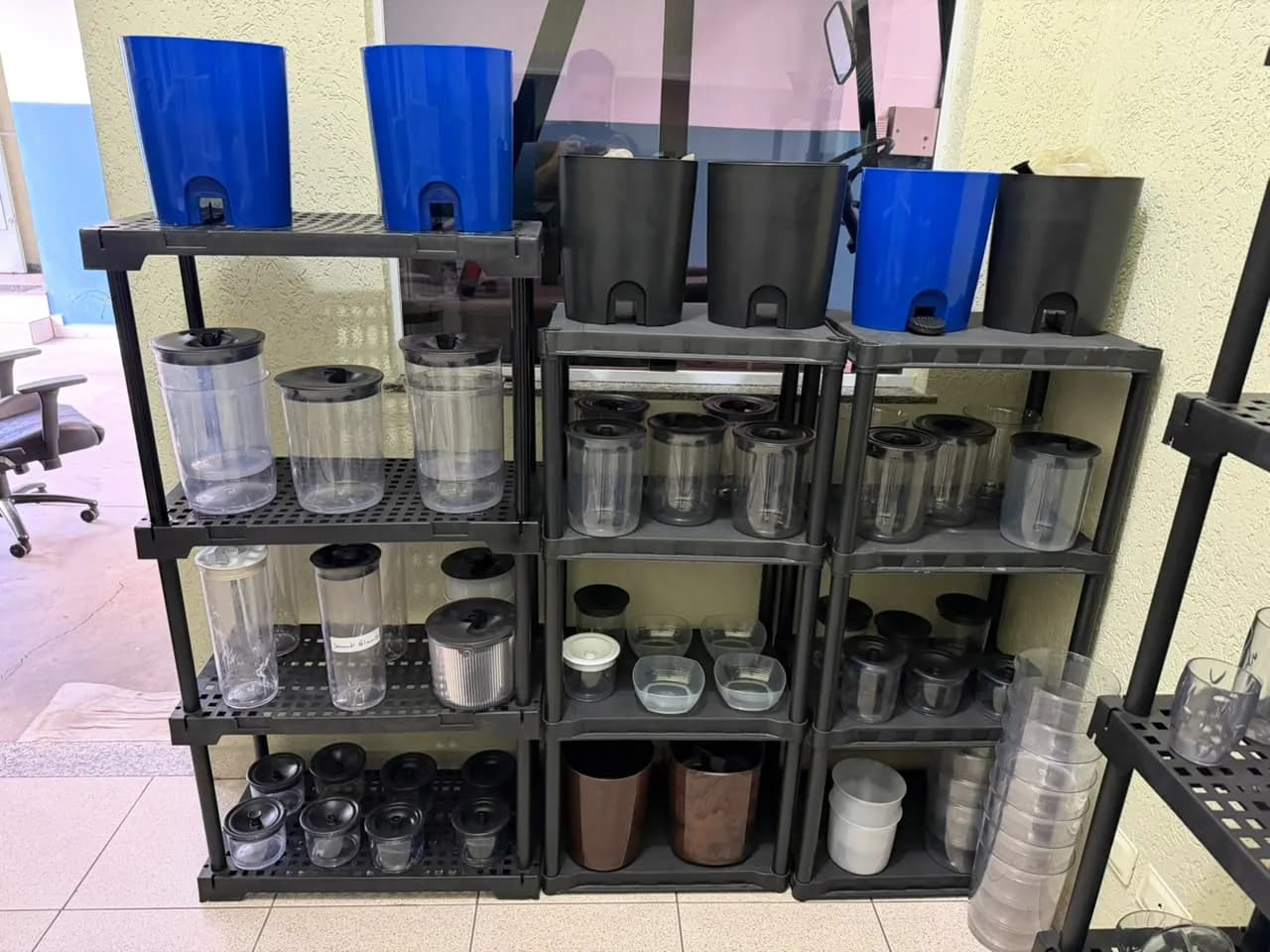 Amostras de utilidades domésticas produzidas pelos moldes da 3WS