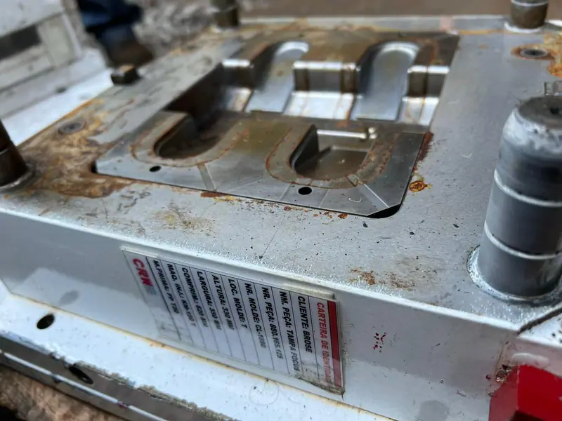 Injection mold for automotive parts — item 22 in the 3WS archive