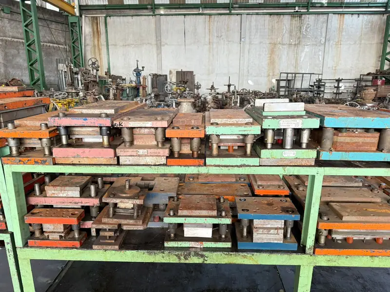 Molde de inyección para bases para troquel — artículo 3 del acervo de 3WS