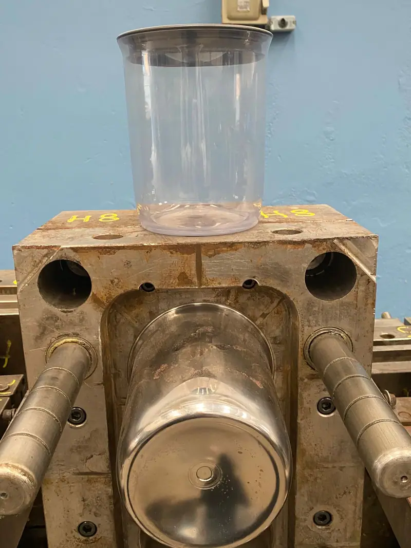 Molde de inyección para envases herméticos — artículo 3 del acervo de 3WS