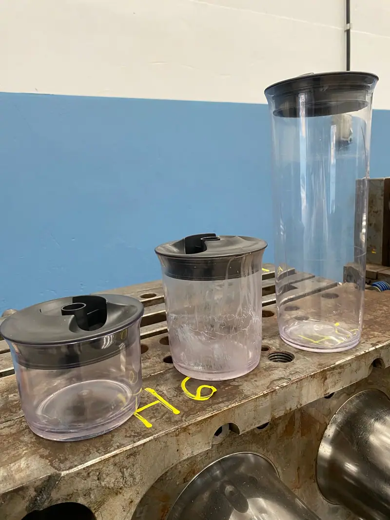 Molde de inyección para envases herméticos — artículo 4 del acervo de 3WS