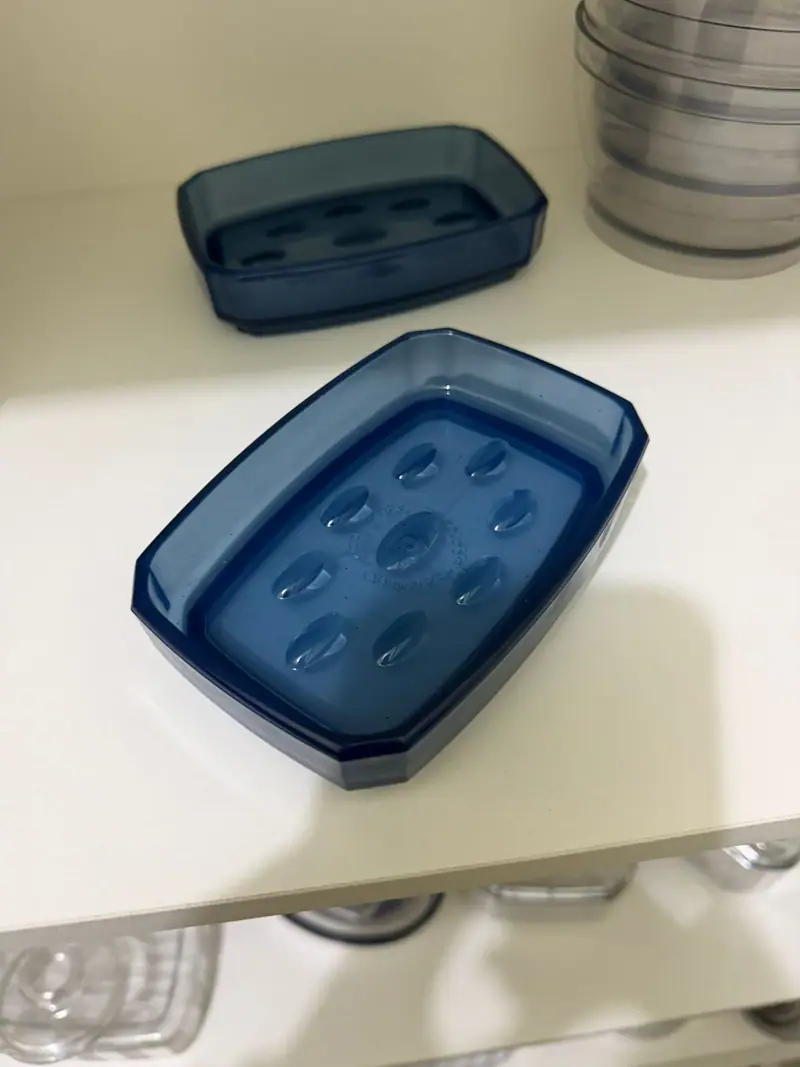 Plastic part injected from the mold for a soap dish — detail 5